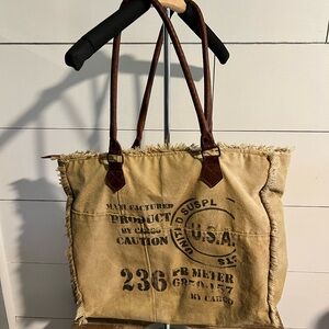 Mona B canvas bag